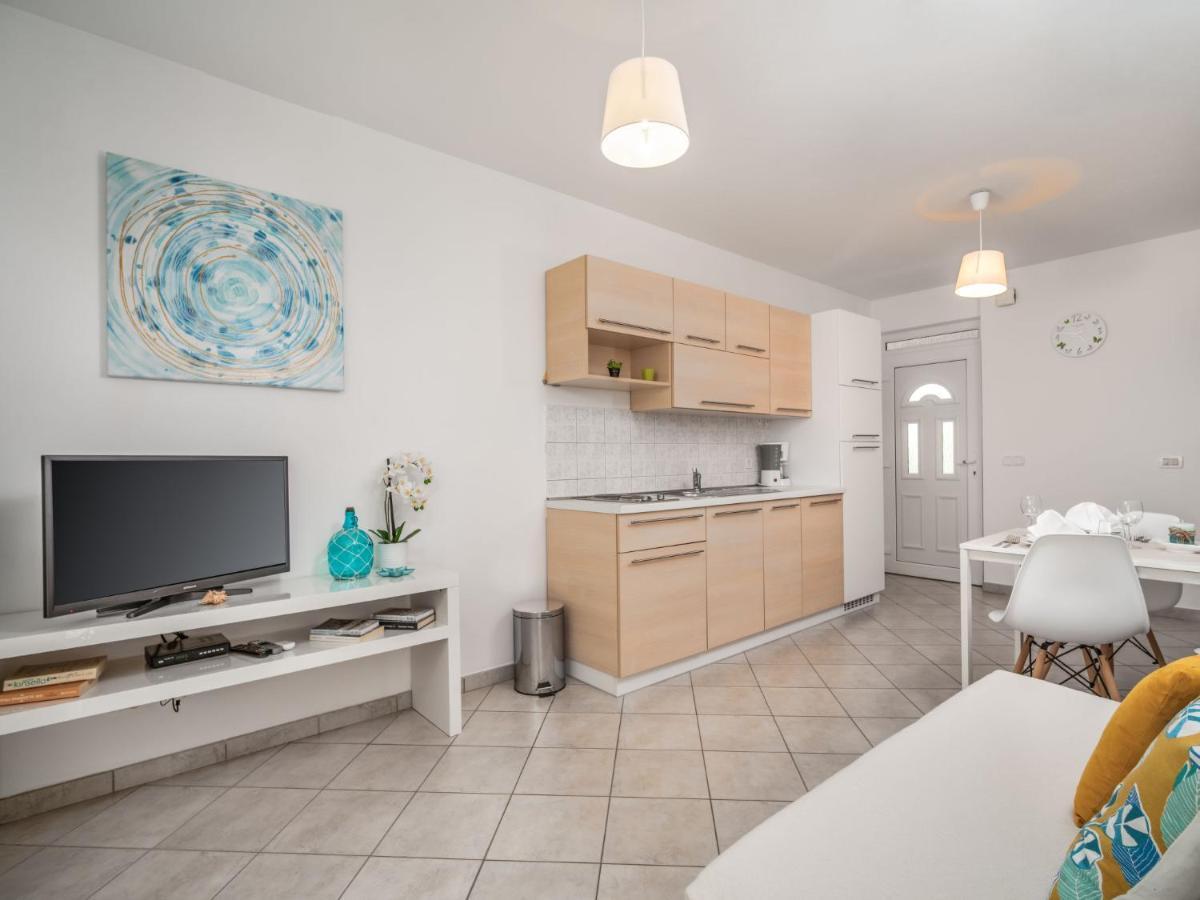 Apartment Fiore-1 By Interhome Gedici Екстер'єр фото