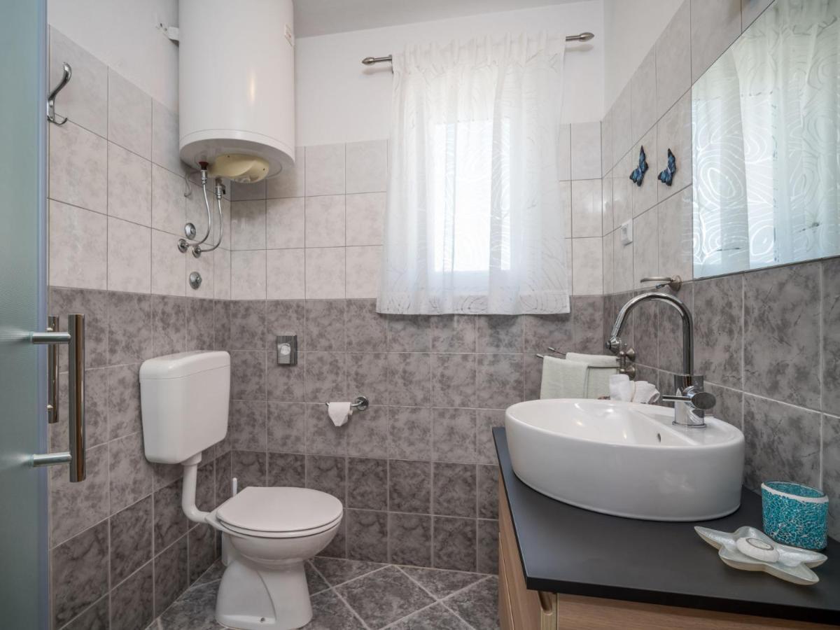 Apartment Fiore-1 By Interhome Gedici Екстер'єр фото